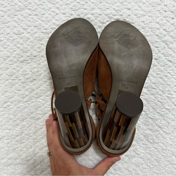 Free People Nouvella Wrap Brown Heels Brown Women’s Size 40 NIB - Picture 7 of 11